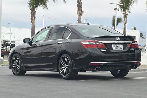 Crystal Black Pearl 2017 Honda Accord Touring V6
