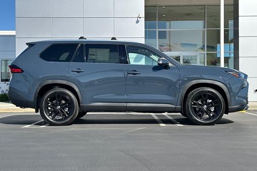 Storm Cloud 2026 Toyota Grand Highlander Platinum