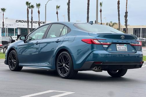 Ocean Gem 2025 Toyota Camry SE