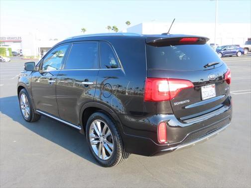 Ebony Black 2015 Kia Sorento SX