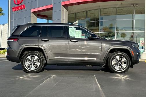 2024 Jeep Grand Cherokee 4xe Base