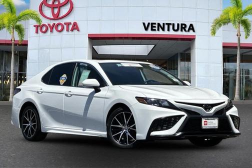 Ice Cap 2023 Toyota Camry SE