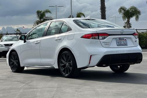 2025 Toyota Corolla SE