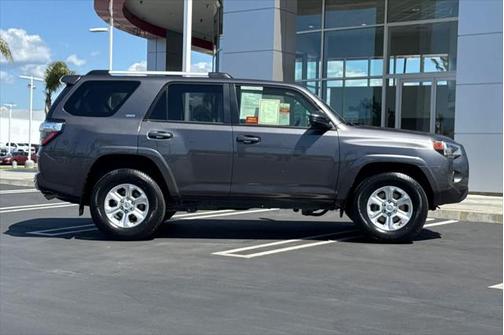 2023 Toyota 4Runner SR5
