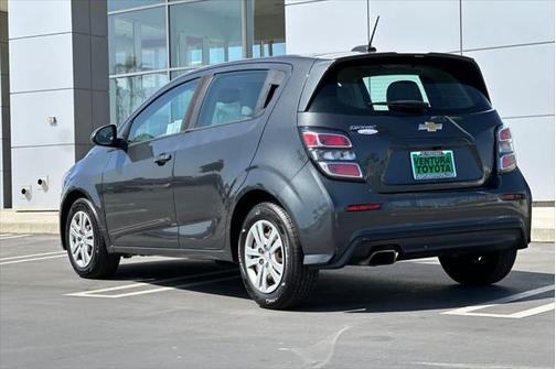 2020 Chevrolet Sonic FWD Hatchback 1FL 5-Door