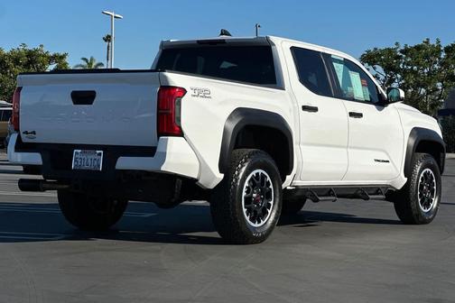 2025 Toyota Tacoma TRD Off Road