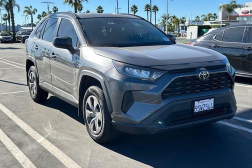 2021 Toyota RAV4 LE