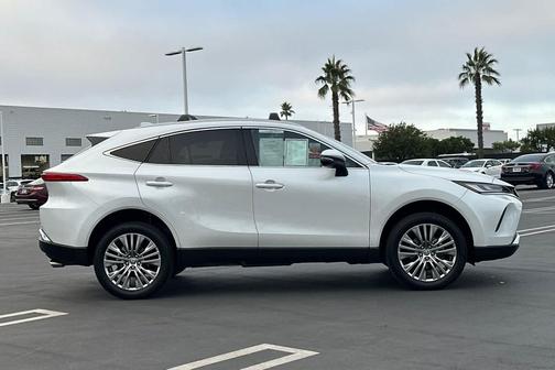 2023 Toyota Venza XLE