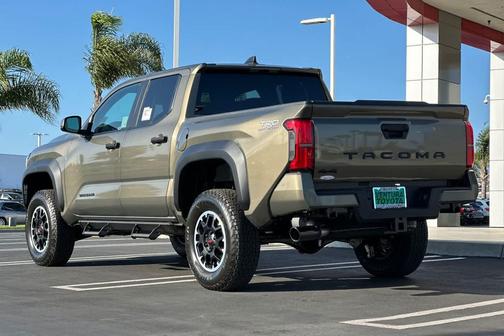 2025 Toyota Tacoma TRD Off Road