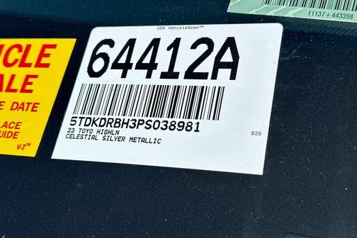 2023 Toyota Highlander LE