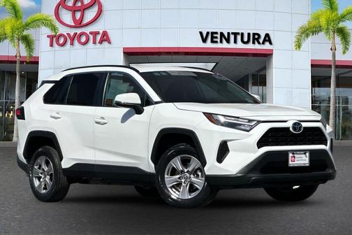 Ice Cap 2023 Toyota RAV4 XLE