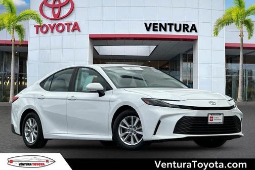 Ice Cap 2025 Toyota Camry LE
