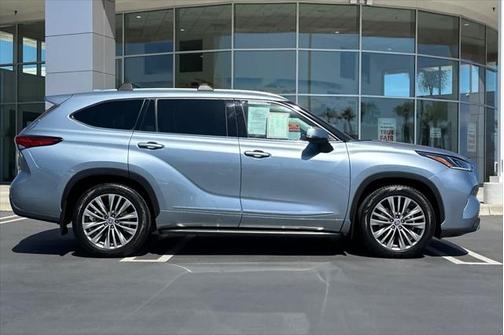 2020 Toyota Highlander Platinum