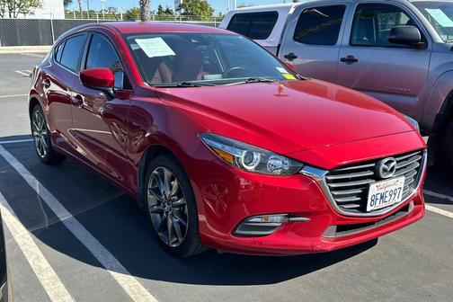 2018 Mazda Mazda3 Touring