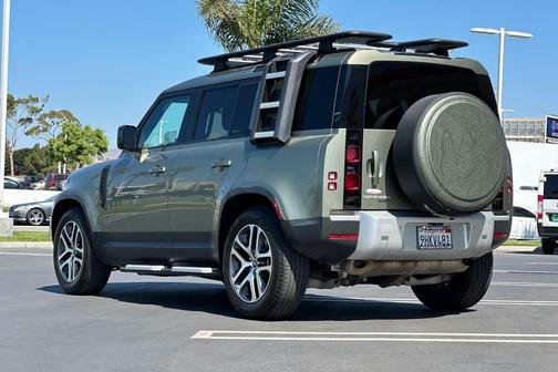 2020 Land Rover Defender 110 HSE