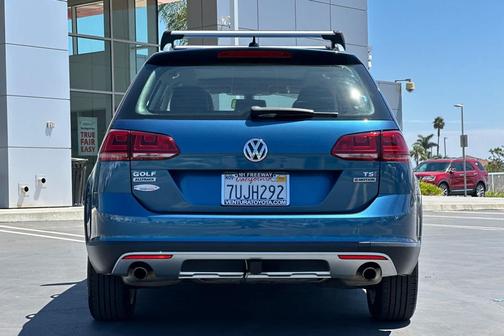 2017 Volkswagen Golf Alltrack TSI SE