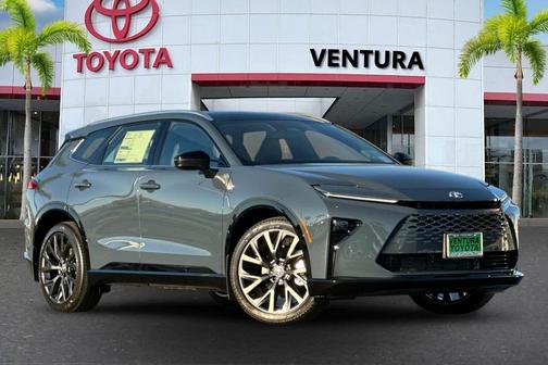 2025 Toyota Crown Signia Limited