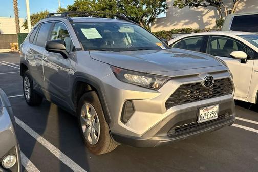 2021 Toyota RAV4 LE