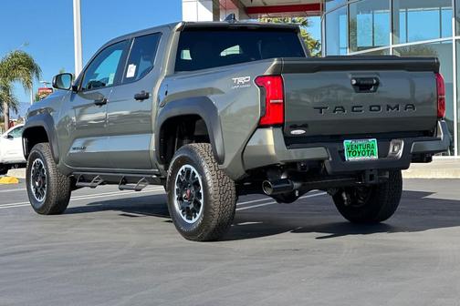 2025 Toyota Tacoma TRD Off Road