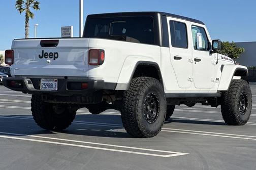 2022 Jeep Gladiator Altitude 4x4