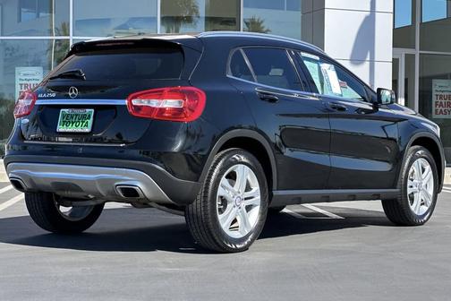 2017 Mercedes-Benz GLA 250 Base