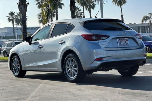 2017 Mazda Mazda3 Sport