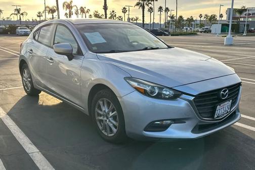 2017 Mazda Mazda3 Sport