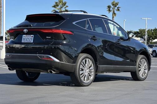 2023 Toyota Venza XLE