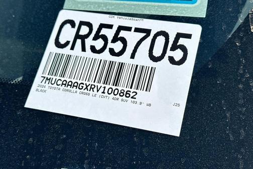 2024 Toyota Corolla Cross LE