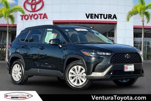 2024 Toyota Corolla Cross LE