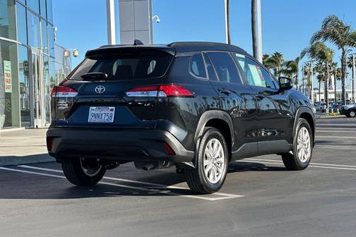 2024 Toyota Corolla Cross LE