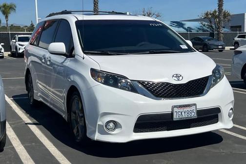 2014 Toyota Sienna SE
