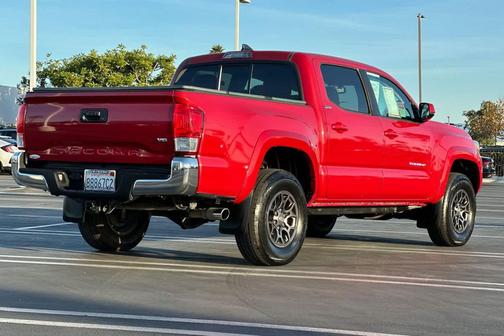 2017 Toyota Tacoma SR5