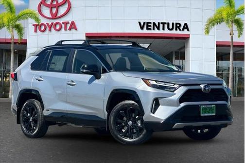 2025 Toyota RAV4 Hybrid SE