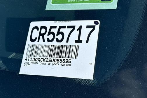 2025 Toyota Camry SE