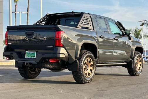 2026 Toyota Tacoma Hybrid Trailhunter