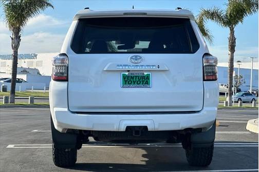 2023 Toyota 4Runner SR5