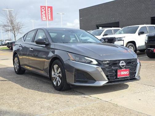 2025 Nissan Altima S