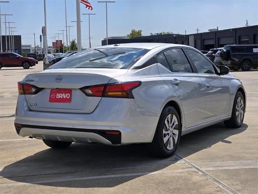 2025 Nissan Altima S