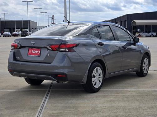 2025 Nissan Versa 1.6 S