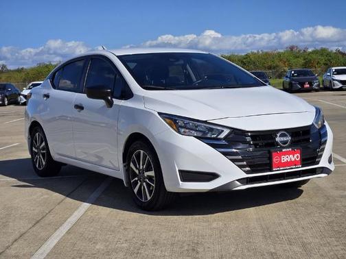 2025 Nissan Versa 1.6 S