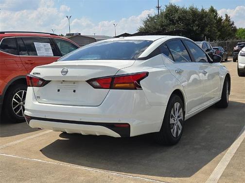 2025 Nissan Altima S