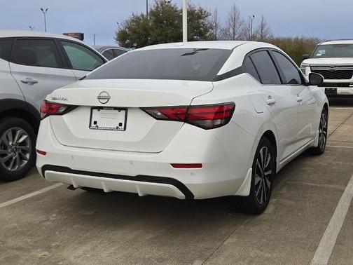 2025 Nissan Sentra SV