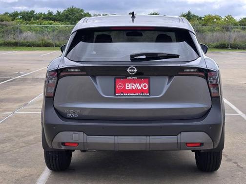 Gun Metallic 2026 Nissan Kicks S