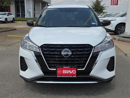 2024 Nissan Kicks S
