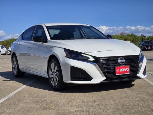 2025 Nissan Altima S