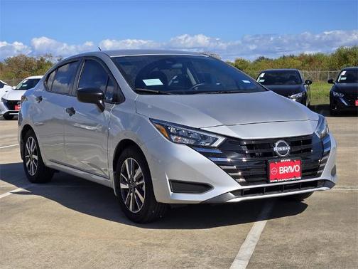 2025 Nissan Versa 1.6 S