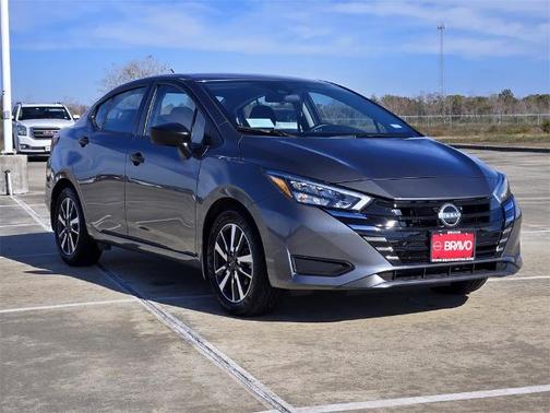 2025 Nissan Versa 1.6 S
