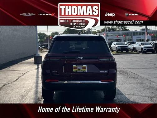 2025 Jeep Grand Cherokee Laredo