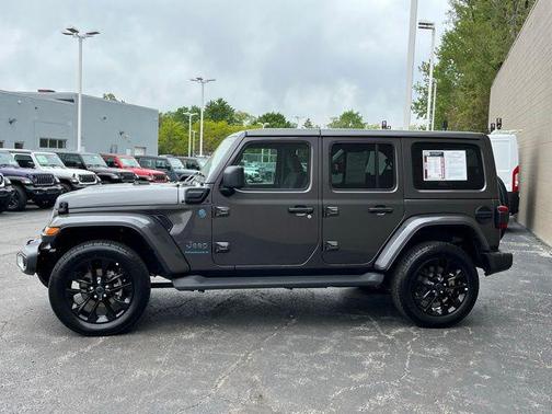 Granite Crystal Clearcoat Metallic 2025 Jeep Wrangler 4xe Sahara